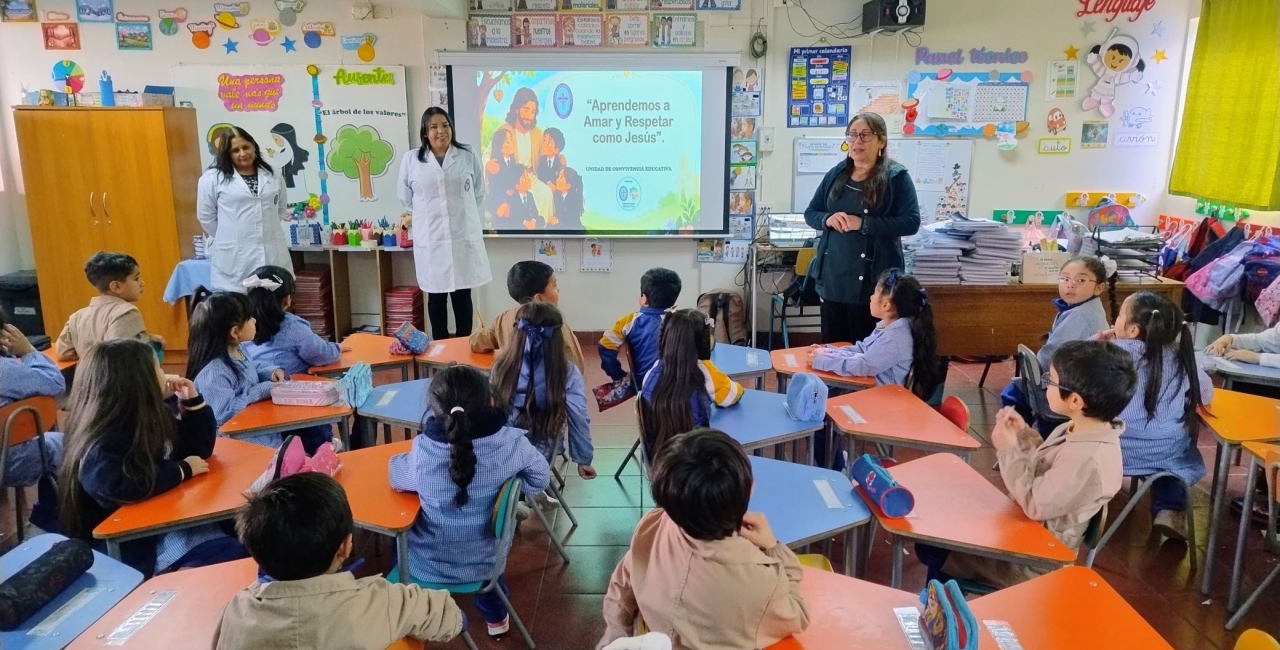 Estudiantes de Kínder participan en un Taller de Convivencia Escolar